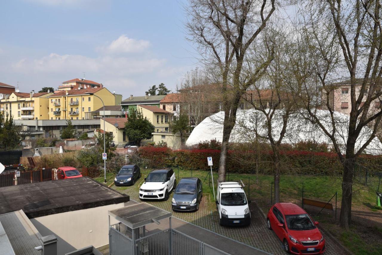 Rho Fiera Flat Appartement Pero Buitenkant foto
